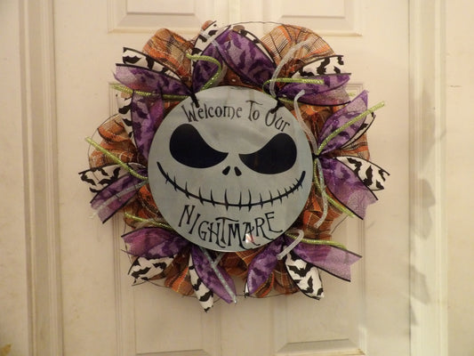 🎃 Welcome to Our Nightmare Wreath – with Lights 🎃