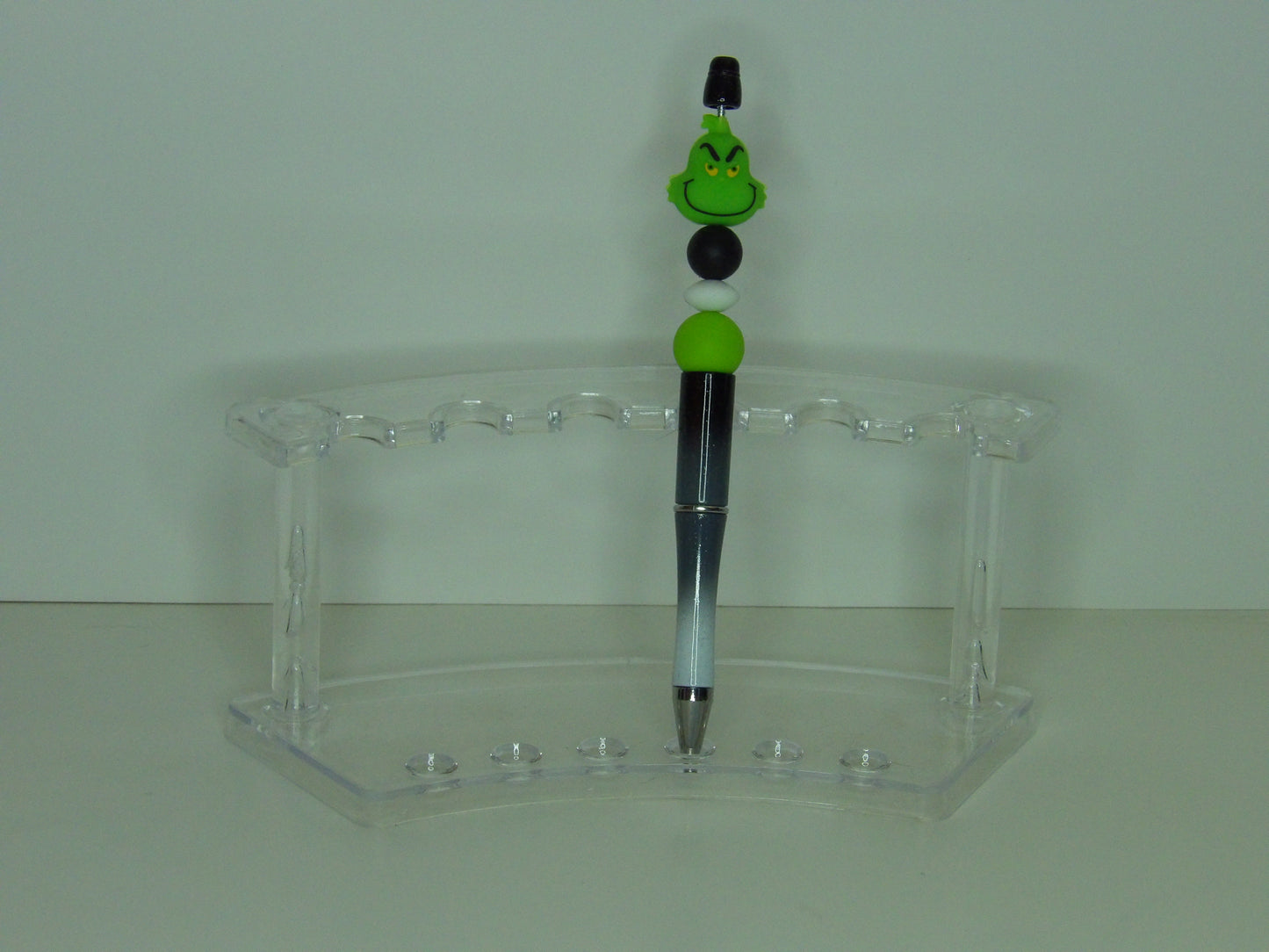 🎬 TV & Movie Character Beaded Pens – Handmade, Fun & Fully Customizable
