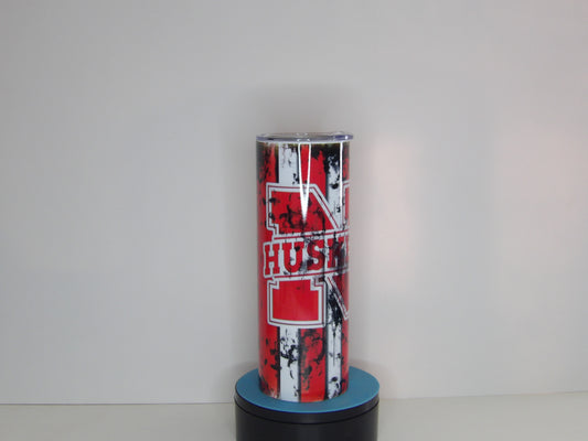 Yellow 15-Huskers 20oz Faded Red & Black Tumbler with Straw – Hot & Cold Insulated Cup