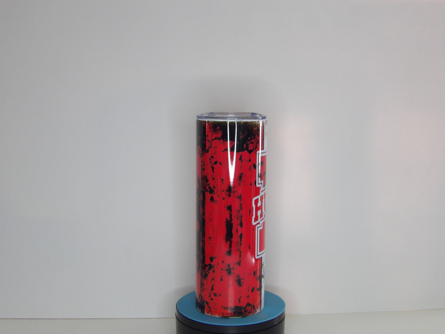 Yellow 15-Huskers 20oz Faded Red & Black Tumbler with Straw – Hot & Cold Insulated Cup