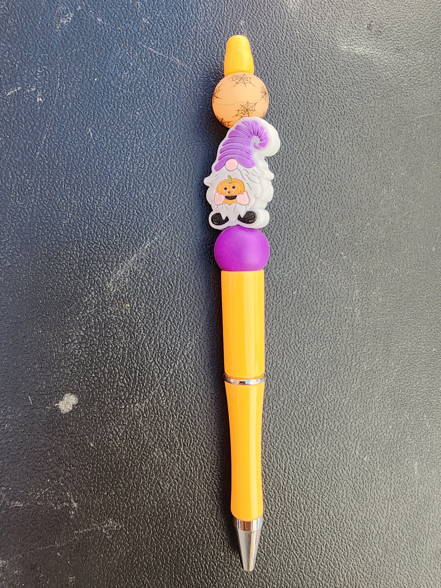 Halloween Beaded Pens – Handmade & Spooky Fun