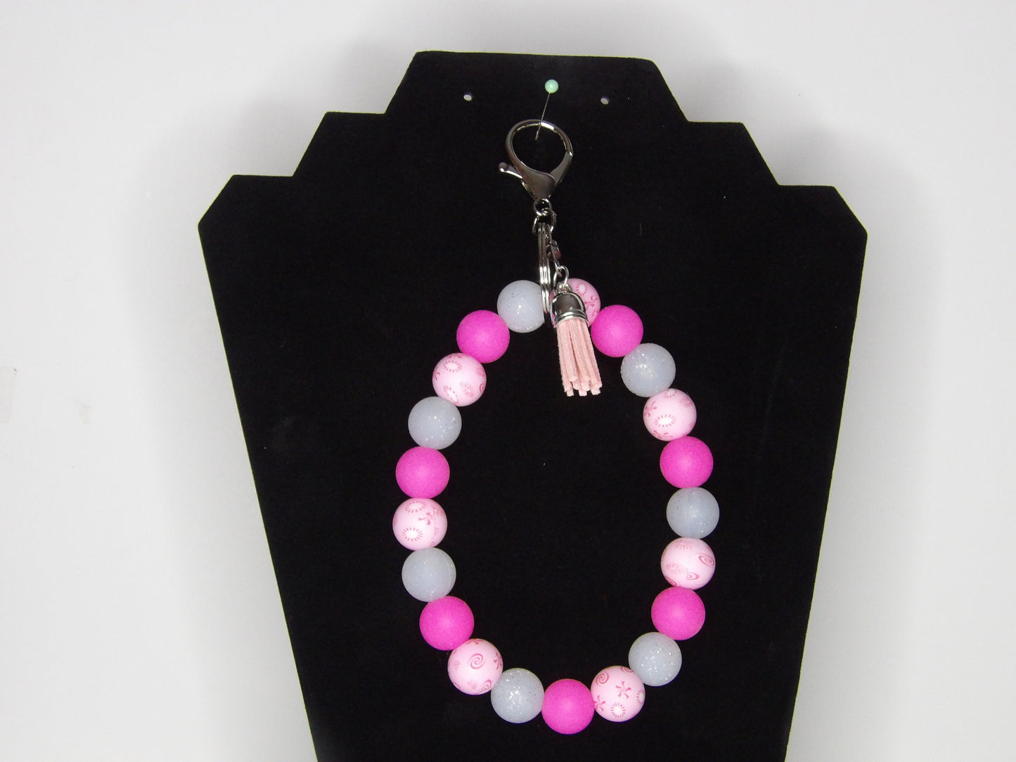 Handmade Beaded Wristlet Keychain – Silicone Beads, USA Made