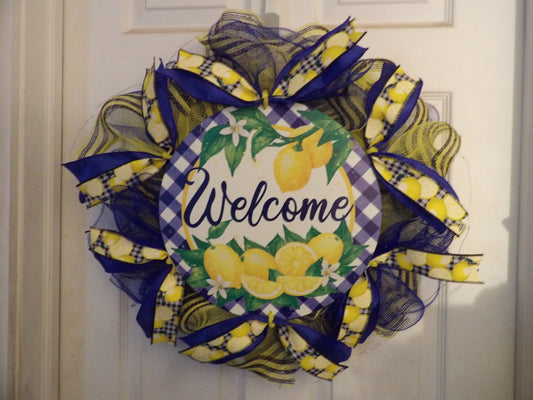 Lemon Welcome Wreath with Yellow Fairy Lights – 14 Inch Metal Sign