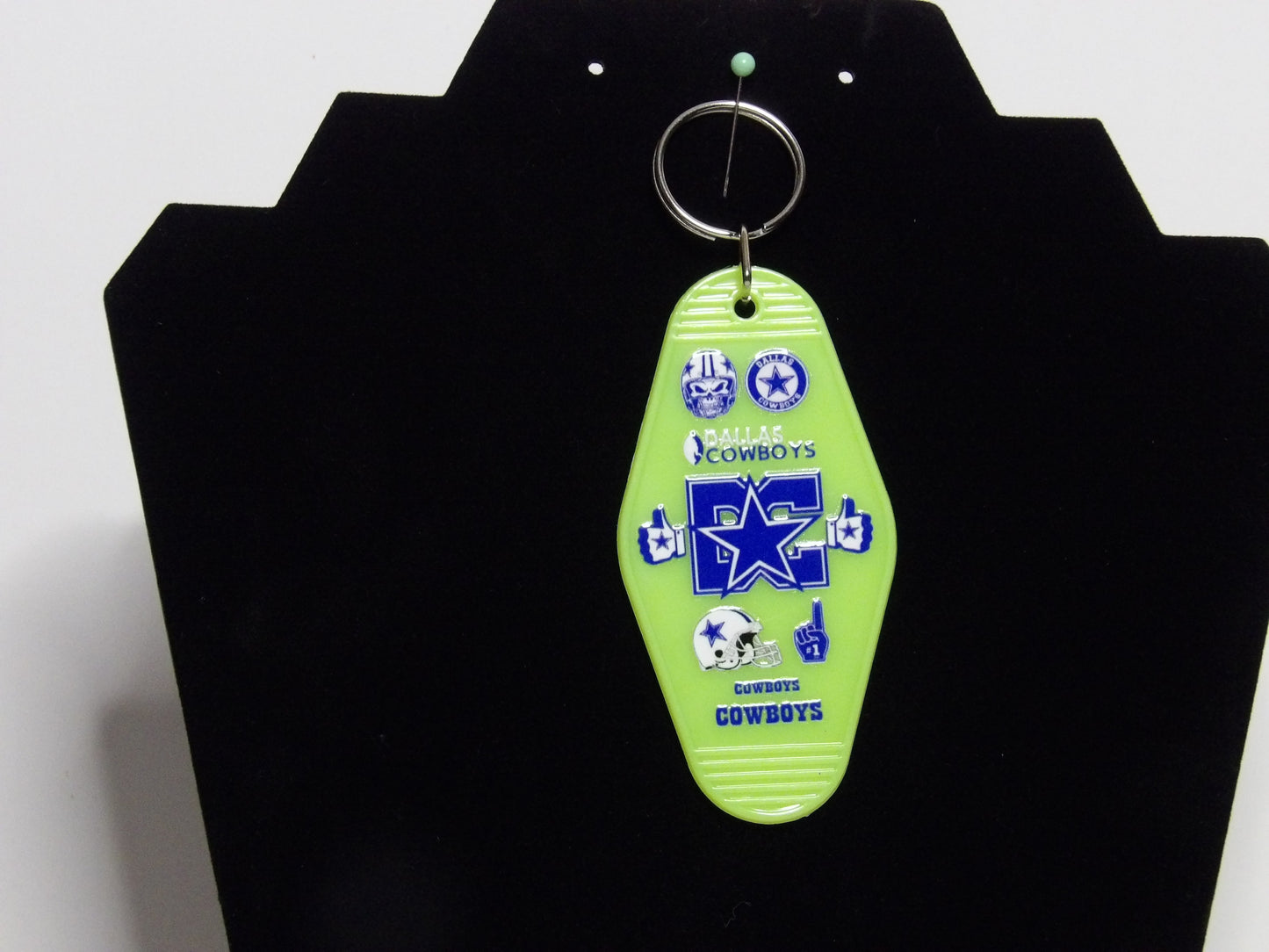 Retro Hotel Keychain with UV DTF Design