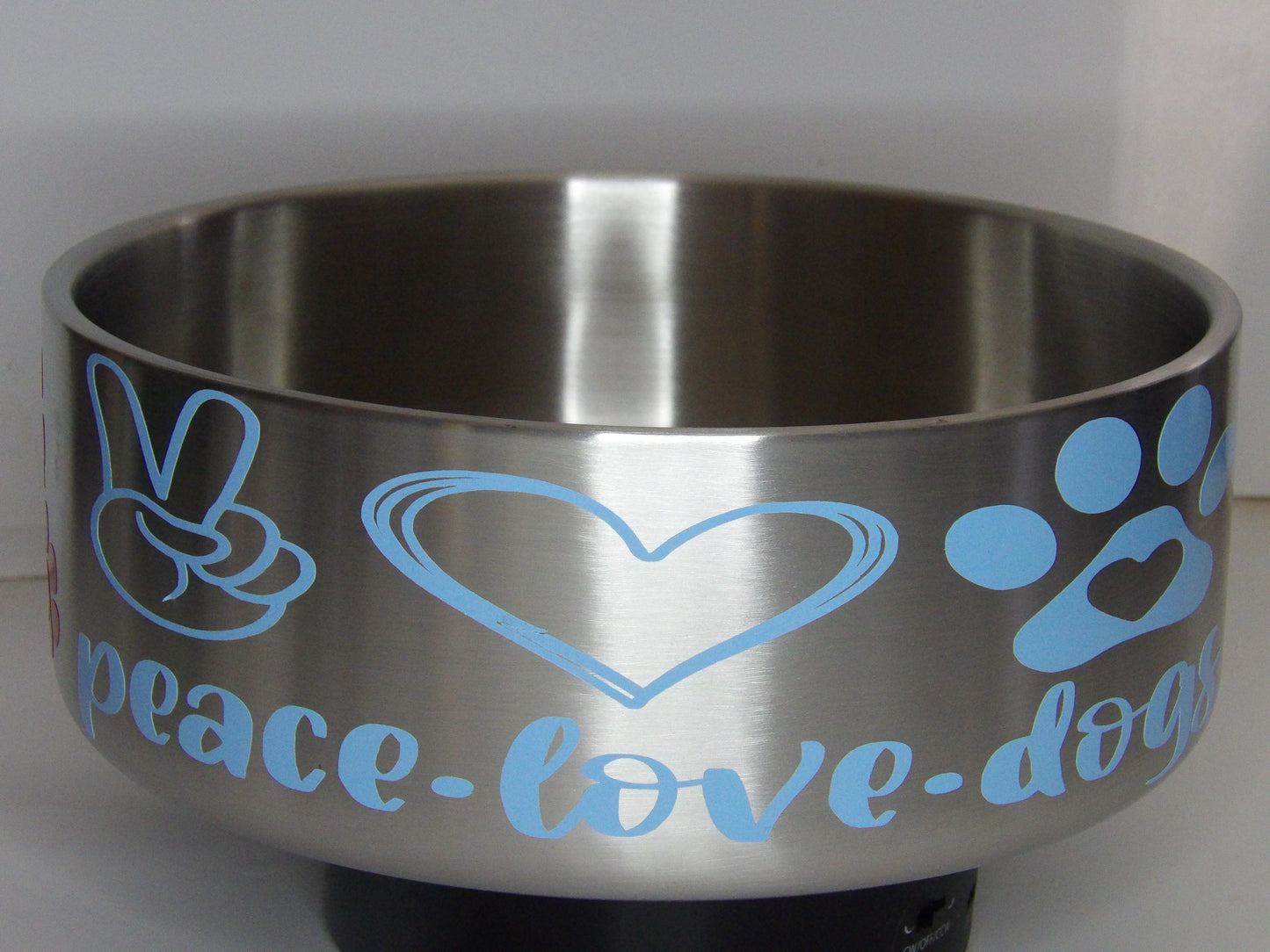64 oz Stainless Steel Dog Bowl – Handmade Personalized Pet Feeding Bowl