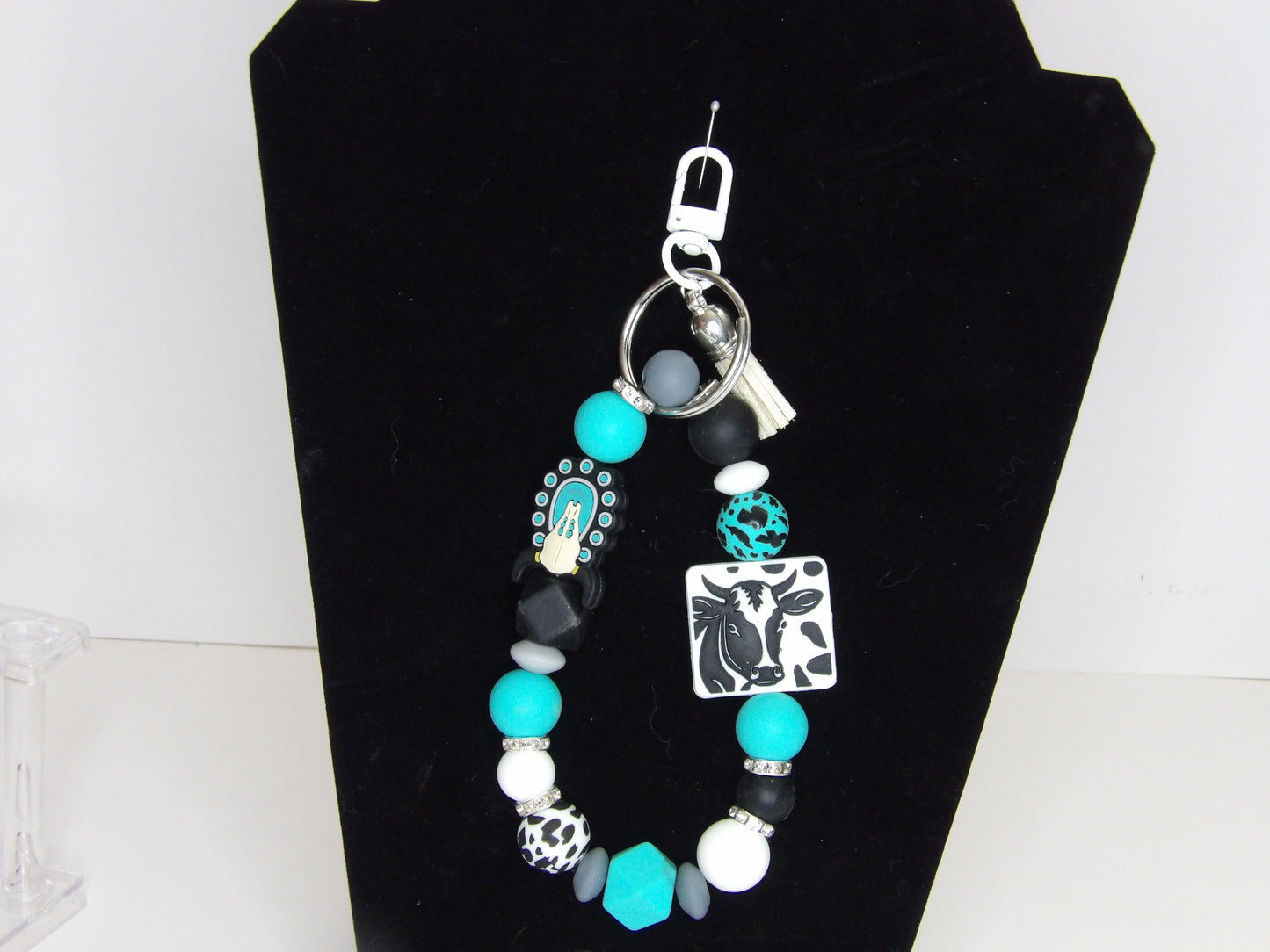 Handmade Beaded Wristlet Keychain– Silicone Beads, USA Made