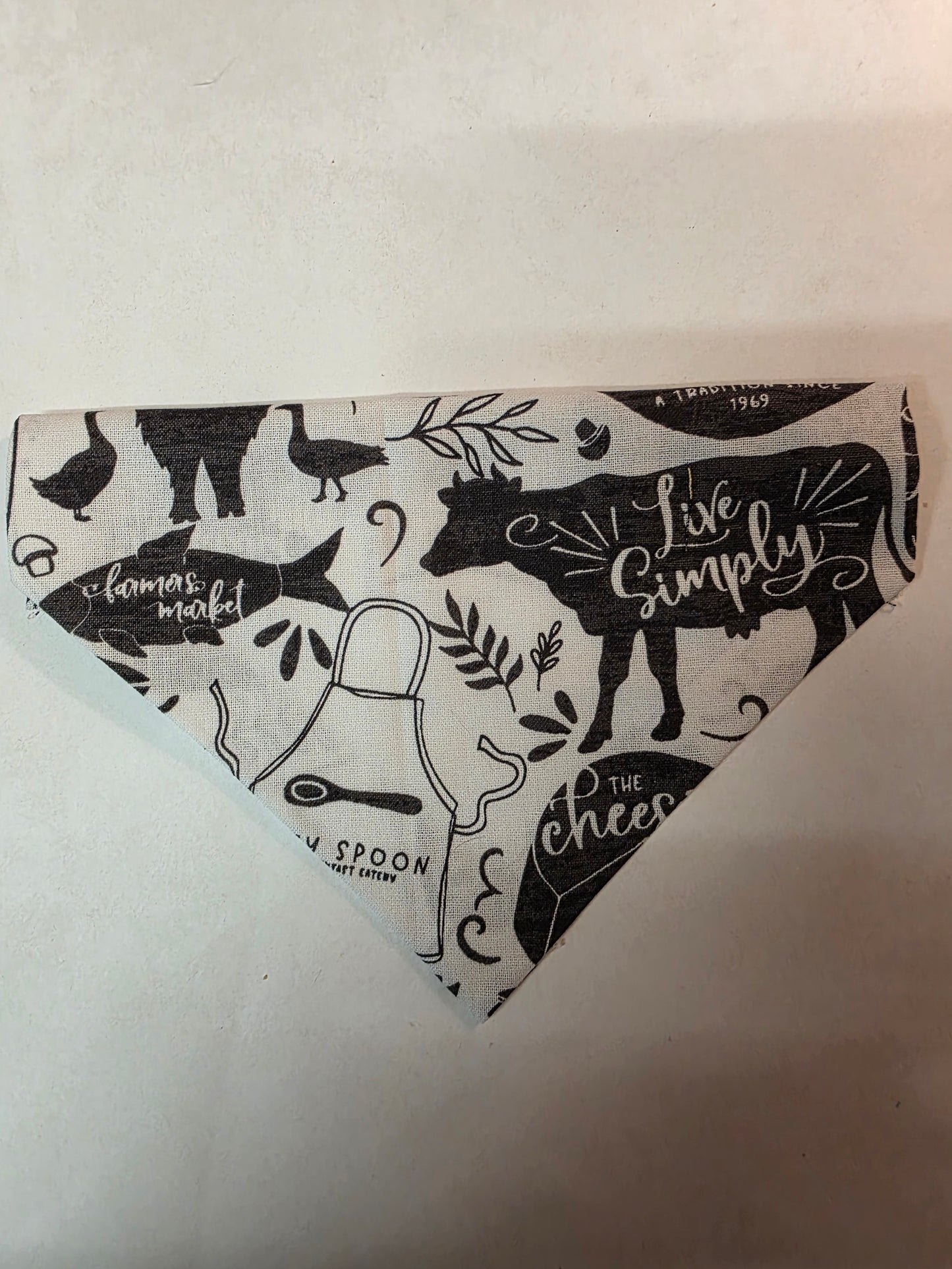 Small Over-the-Collar Dog Bandana – Handmade Pet Bandana for Dogs & Cats